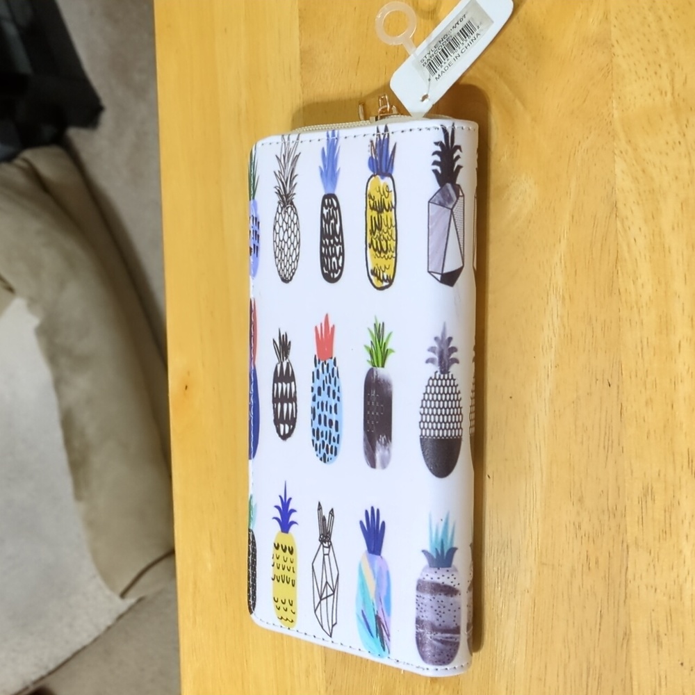 Pineapple themed wallet